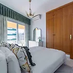 Meditteranean Sea View דירה פואנגירולה